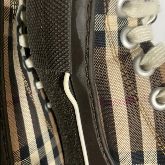 Burberry Plaid Sneakers - Black and Brown size 39 - Picture 4 of 12